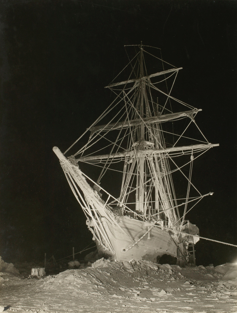 Ernest Shackleton’s ship Endurance looking
ghostly with its lines covered in rime ice against the blackness of the polar night sky in midwinter 1915, stuck fast in Antarctic ice for at least its fifth month. Its fate was sealed by colder-than-usual temperatures in 1914–15 that packed it in
the ice, eventually crushing Endurance and sending it to the bottom of the Weddell Sea. (Photo courtesy of the Scott Polar
Research Institute, University of Cambridge)