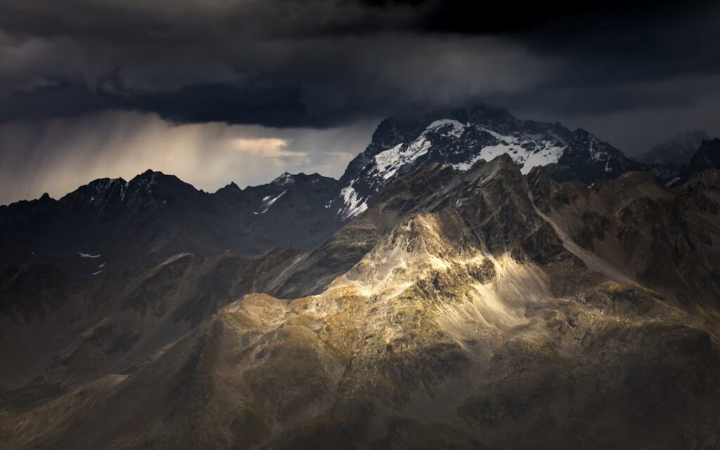 AMS Science Preview: AI Forecast Limits, Unpredictable Hurricanes, Mountain-Climbing Storms